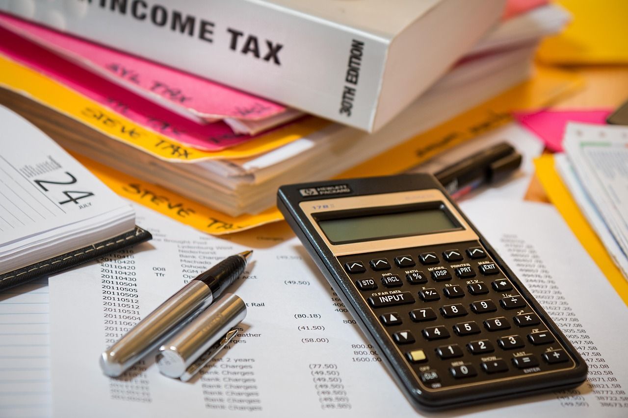 Key Differences Between Form 1098 and Form 1099